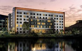Ac Hotel By Marriott San Francisco Airport/Oyster Point Waterfront